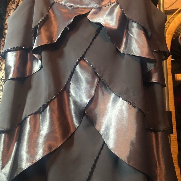 SL fashion silky silver bullet flutter dress beaded trim - Picture 3 of 10